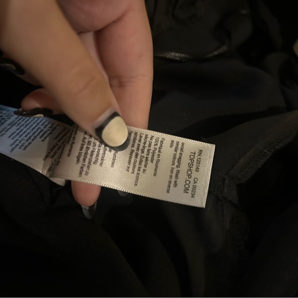 Topshop Black Ruffled Off-Shoulder Blouse - Picture 6 of 7